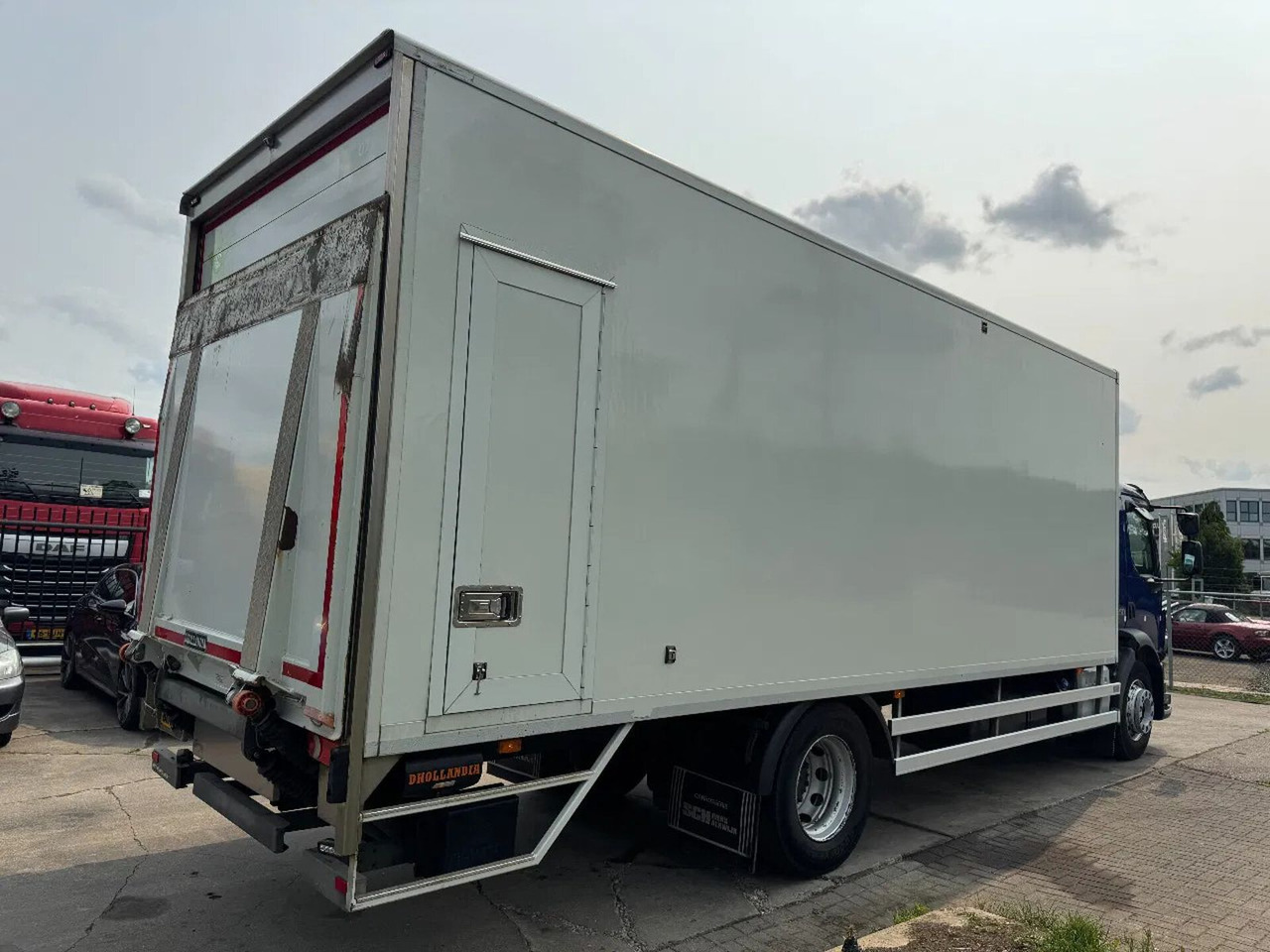 Volvo FL 250 4X2 - EURO 6 + DHOLLANDIA LIFT + TÜV 05-2 - Truk box: gambar 5 Volvo FL 250 4X2 - EURO 6 + DHOLLANDIA LIFT + TÜV 05-2 - Truk box: gambar 5
