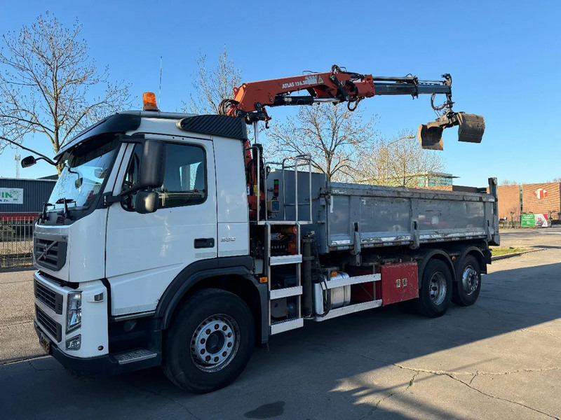 Volvo FM 330 6X2 - EURO 5 + ATLAS 126.3E A2 + REMOTE + LIFT/STEERING AXLE - Truk derek: gambar 1 Volvo FM 330 6X2 - EURO 5 + ATLAS 126.3E A2 + REMOTE + LIFT/STEERING AXLE - Truk derek: gambar 1