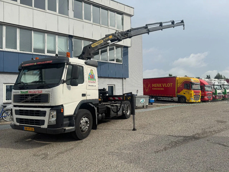 Volvo FM 340 4X2 EURO 3 PALFINGER PK16000 + REMOTE CONTROL - Truk derek: gambar 2 Volvo FM 340 4X2 EURO 3 PALFINGER PK16000 + REMOTE CONTROL - Truk derek: gambar 2