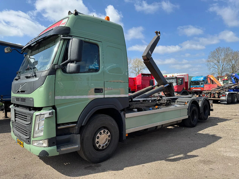 Volvo FM 410 6X2 EURO 6 VDL 20 T HOOK LIFTING AXLE - Hook lift: gambar 1 Volvo FM 410 6X2 EURO 6 VDL 20 T HOOK LIFTING AXLE - Hook lift: gambar 1