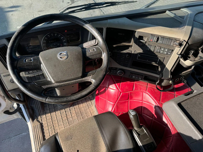 Truk derek Volvo FM 500 8X4 HIAB 288 + REMOTE CONTROL 5TH + 6TH FUNCTION: gambar 19