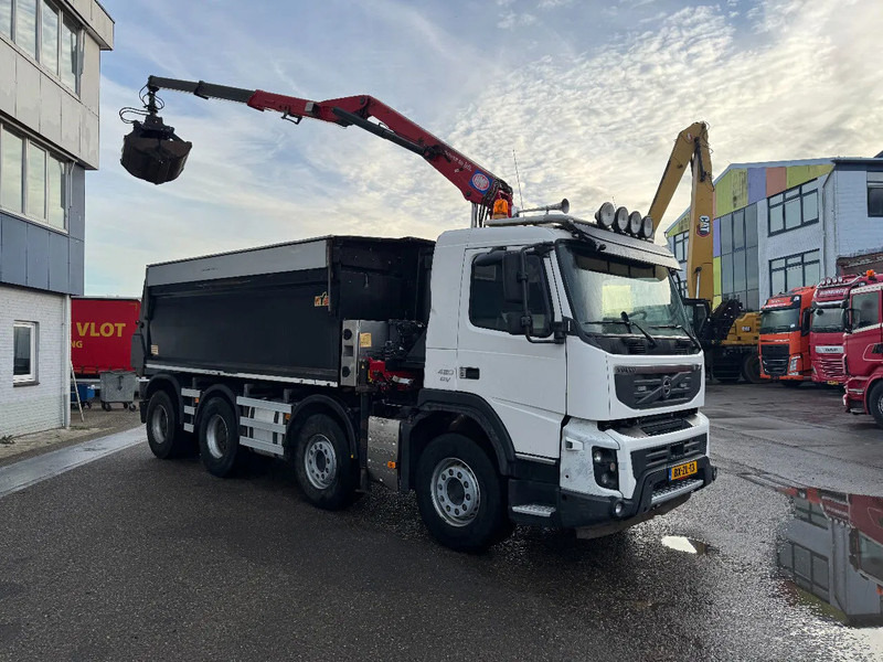 Volvo FMX 420 8X4 HMF 1643Z2 + REMOTE CONTROL + HYVA KIPPER - Truk derek: gambar 4 Volvo FMX 420 8X4 HMF 1643Z2 + REMOTE CONTROL + HYVA KIPPER - Truk derek: gambar 4