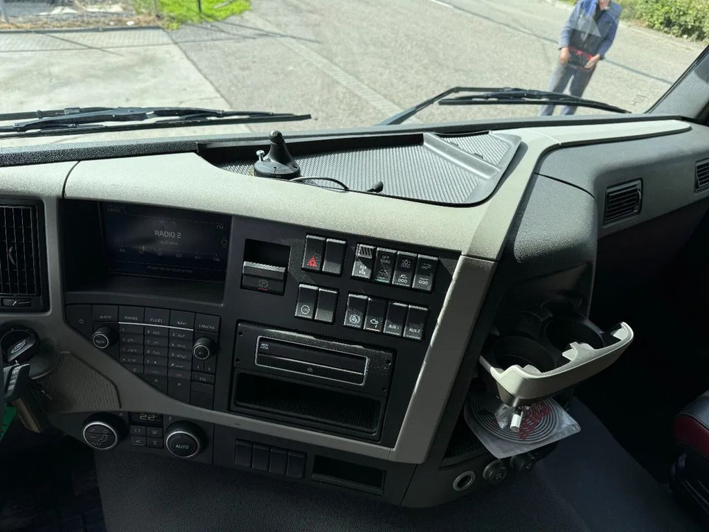 Leasing Volvo FMX 460 8X4 PALFINGER PK53002 + FLY JIP AN REMOT  Volvo FMX 460 8X4 PALFINGER PK53002 + FLY JIP AN REMOT: gambar 11