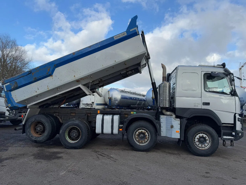 Volvo FMX 540 8X4 - EURO 6 + KIPPER + LIFTING AXLE - Truk jungkit: gambar 3 Volvo FMX 540 8X4 - EURO 6 + KIPPER + LIFTING AXLE - Truk jungkit: gambar 3
