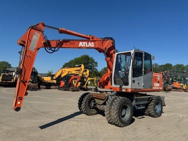 Atlas 1304 - Ekskavator roda: gambar 3 Atlas 1304 - Ekskavator roda: gambar 3