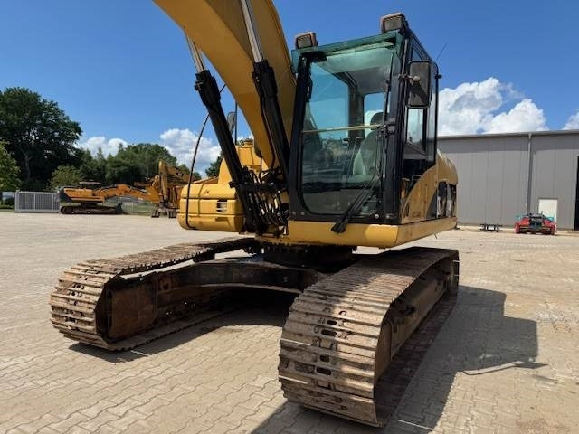 CAT 323 D L - Ekskavator perayap: gambar 4 CAT 323 D L - Ekskavator perayap: gambar 4