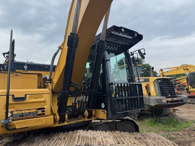 CAT 326 F L - Ekskavator perayap: gambar 5 CAT 326 F L - Ekskavator perayap: gambar 5