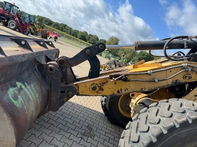 CAT 924 G - Wheel loader: gambar 4 CAT 924 G - Wheel loader: gambar 4