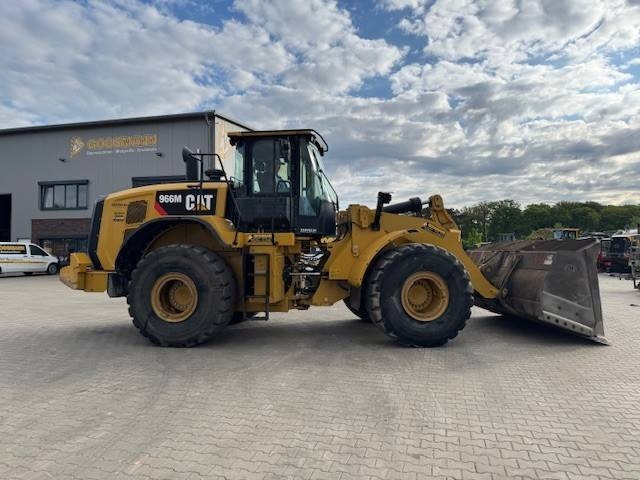 CAT 966 M - Wheel loader: gambar 1 CAT 966 M - Wheel loader: gambar 1
