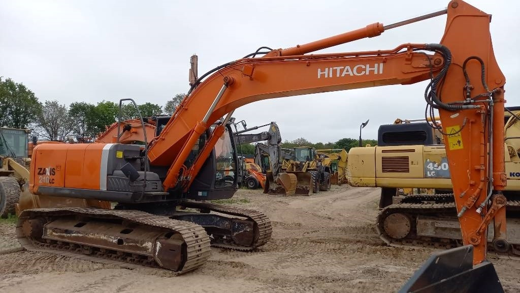 Hitachi ZX 210 LC-3 - Ekskavator perayap: gambar 3 Hitachi ZX 210 LC-3 - Ekskavator perayap: gambar 3