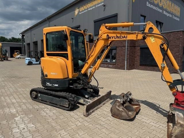 Hyundai R25Z-9 AK - Ekskavator mini: gambar 4 Hyundai R25Z-9 AK - Ekskavator mini: gambar 4
