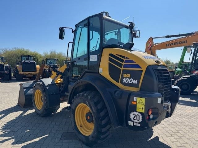 KOMATSU WA 100M - Wheel loader: gambar 1 KOMATSU WA 100M - Wheel loader: gambar 1