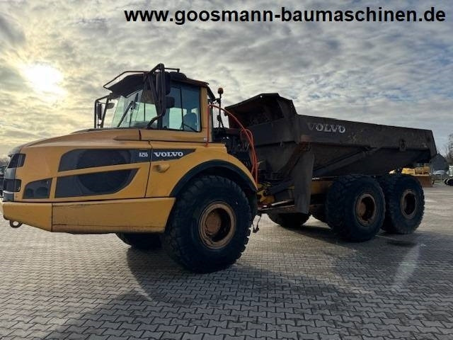 Volvo A 25 G - Tempat sampah artikulasi: gambar 2 Volvo A 25 G - Tempat sampah artikulasi: gambar 2