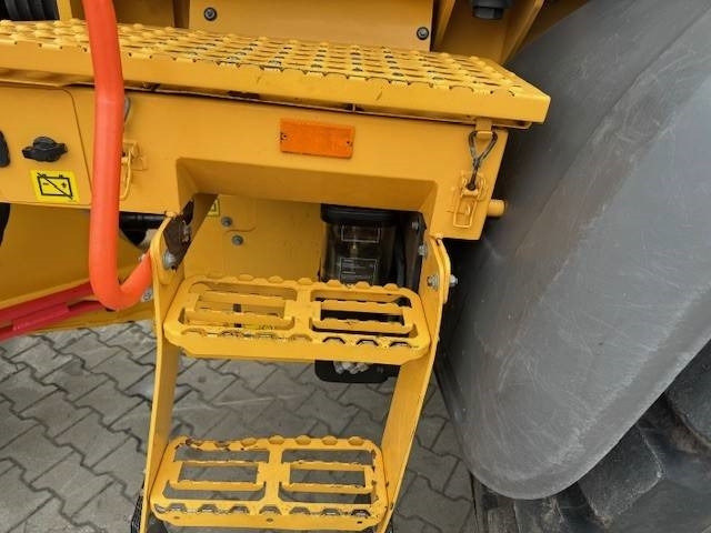 Volvo L 60 H - Wheel loader: gambar 3 Volvo L 60 H - Wheel loader: gambar 3
