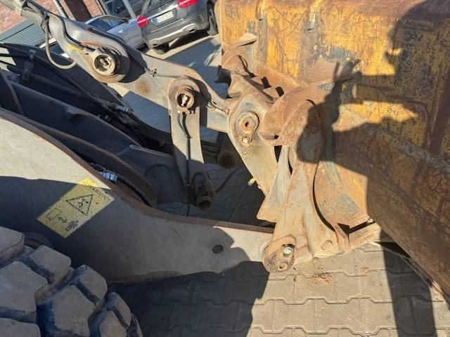 Volvo L 90 F - Wheel loader: gambar 3 Volvo L 90 F - Wheel loader: gambar 3