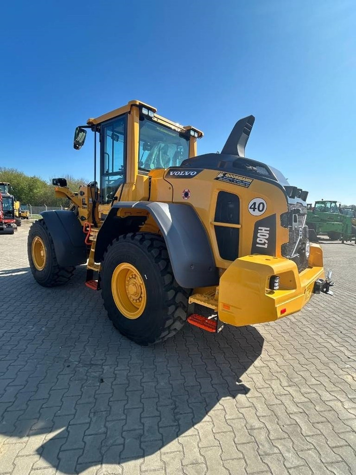 Volvo L 90 H - Wheel loader: gambar 1 Volvo L 90 H - Wheel loader: gambar 1