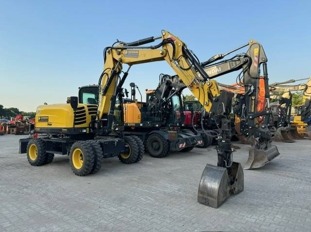 Yanmar B 110 W - Ekskavator roda: gambar 2 Yanmar B 110 W - Ekskavator roda: gambar 2