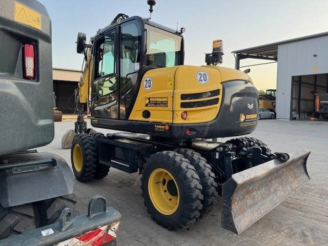 Yanmar B 110 W - Ekskavator roda: gambar 1 Yanmar B 110 W - Ekskavator roda: gambar 1