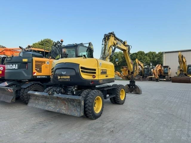 Yanmar B 110 W - Ekskavator roda: gambar 3 Yanmar B 110 W - Ekskavator roda: gambar 3