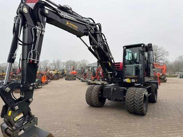 Yanmar B 110 W - Ekskavator roda: gambar 2 Yanmar B 110 W - Ekskavator roda: gambar 2