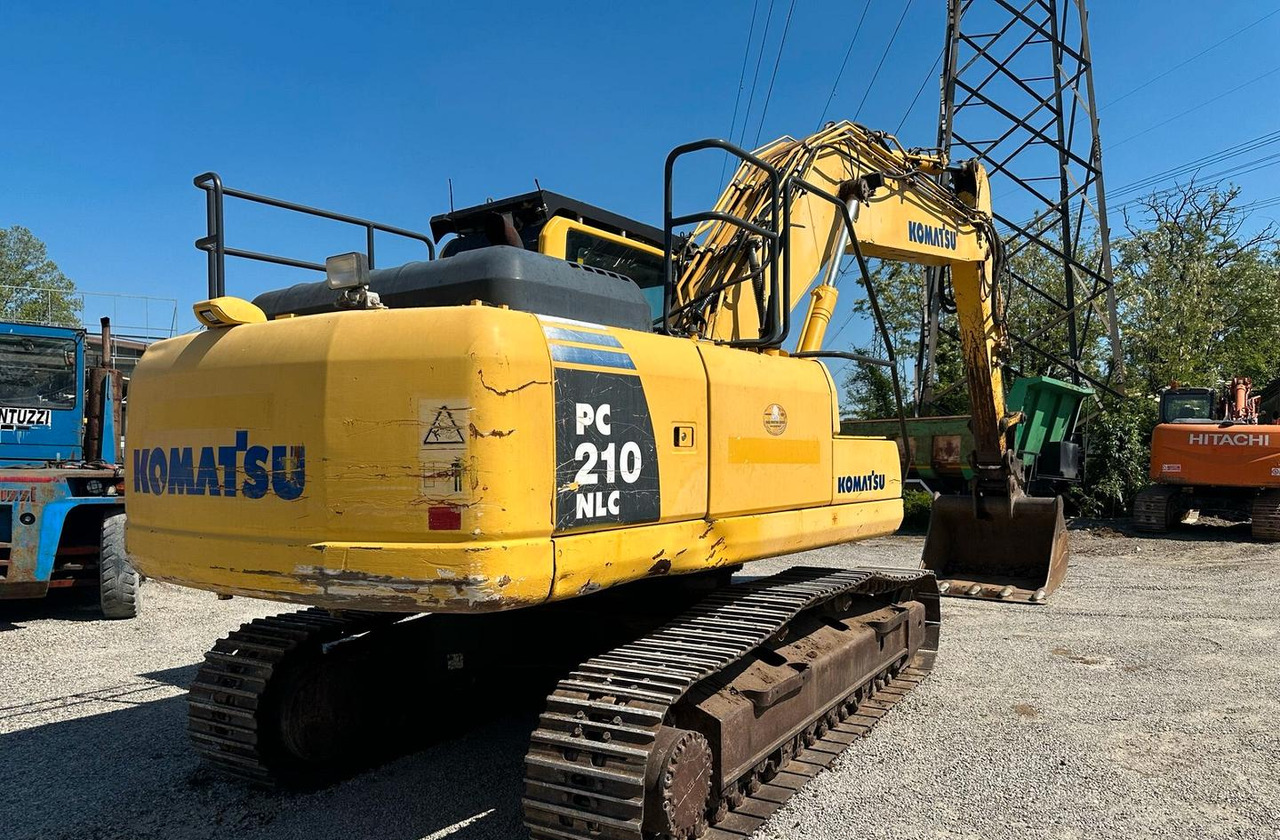 Escavatore Komatsu PC 210 del 2016 - Ekskavator perayap: gambar 5 Escavatore Komatsu PC 210 del 2016 - Ekskavator perayap: gambar 5