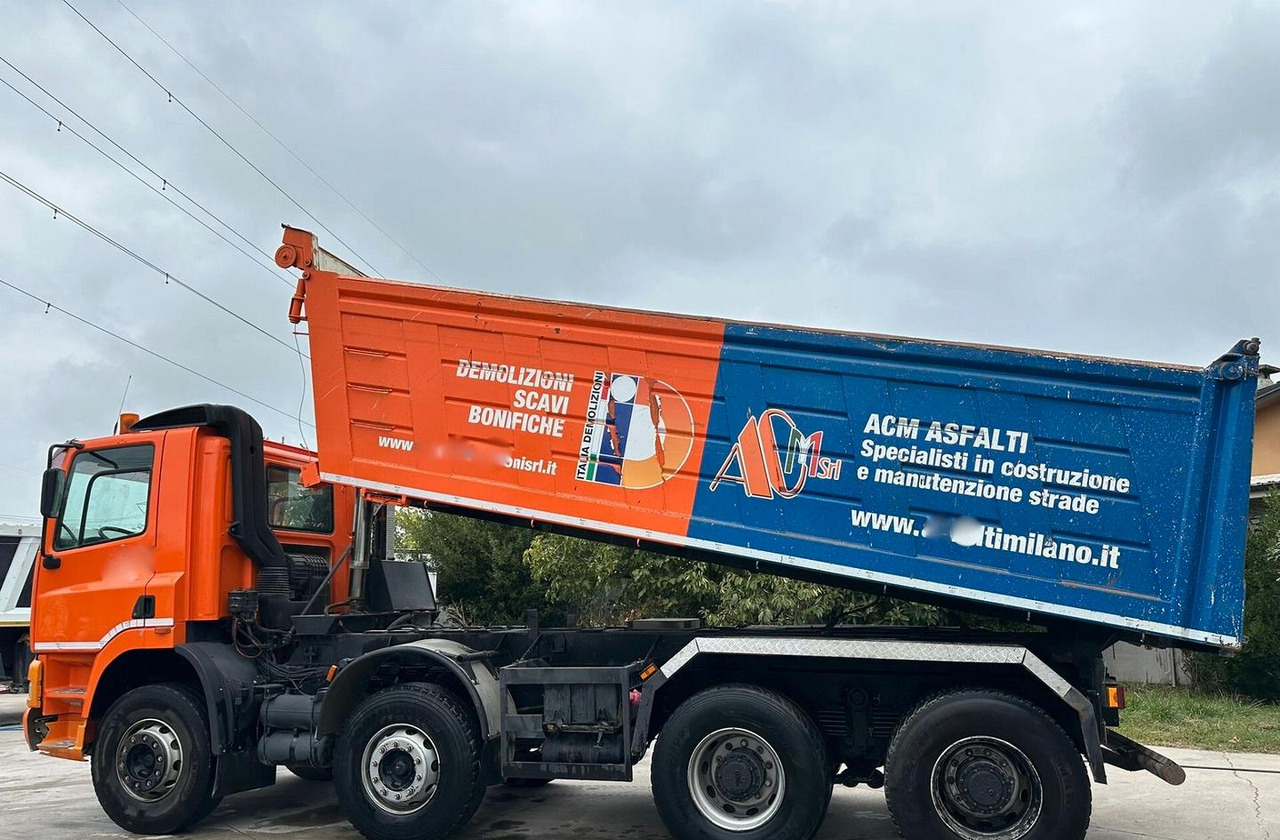 - Truk jungkit: gambar 4 - Truk jungkit: gambar 4