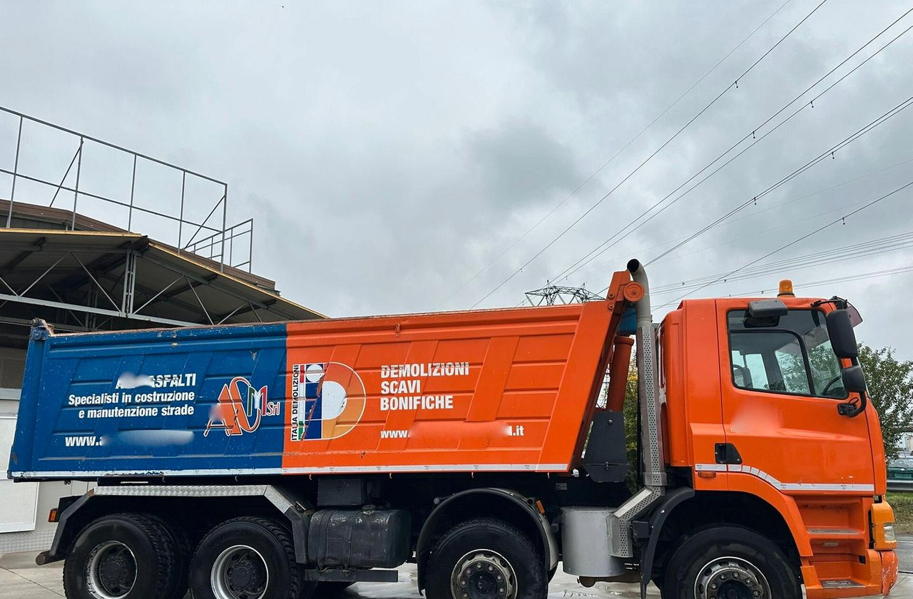 - Truk jungkit: gambar 3 - Truk jungkit: gambar 3