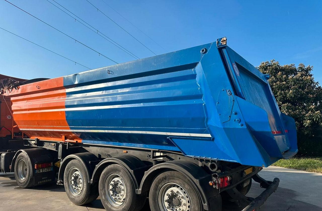 Semirimorchio ribaltabile Adige - Semi-trailer jungkit: gambar 3 Semirimorchio ribaltabile Adige - Semi-trailer jungkit: gambar 3