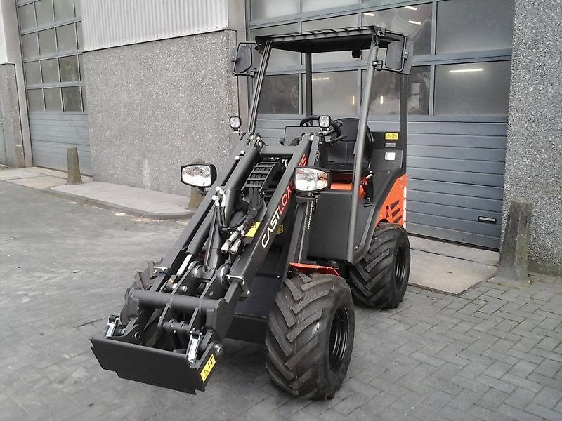 Cast 825D - Wheel loader: gambar 4 Cast 825D - Wheel loader: gambar 4