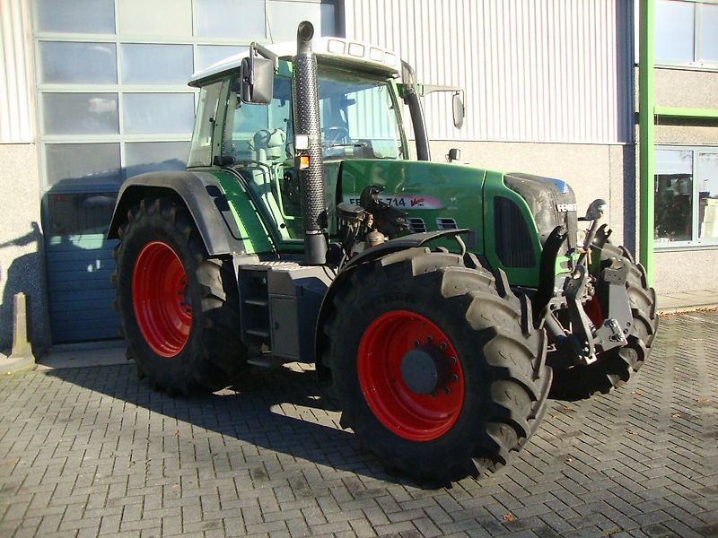 Fendt Fendt 714 Vario TMS - Traktor: gambar 1 Fendt Fendt 714 Vario TMS - Traktor: gambar 1