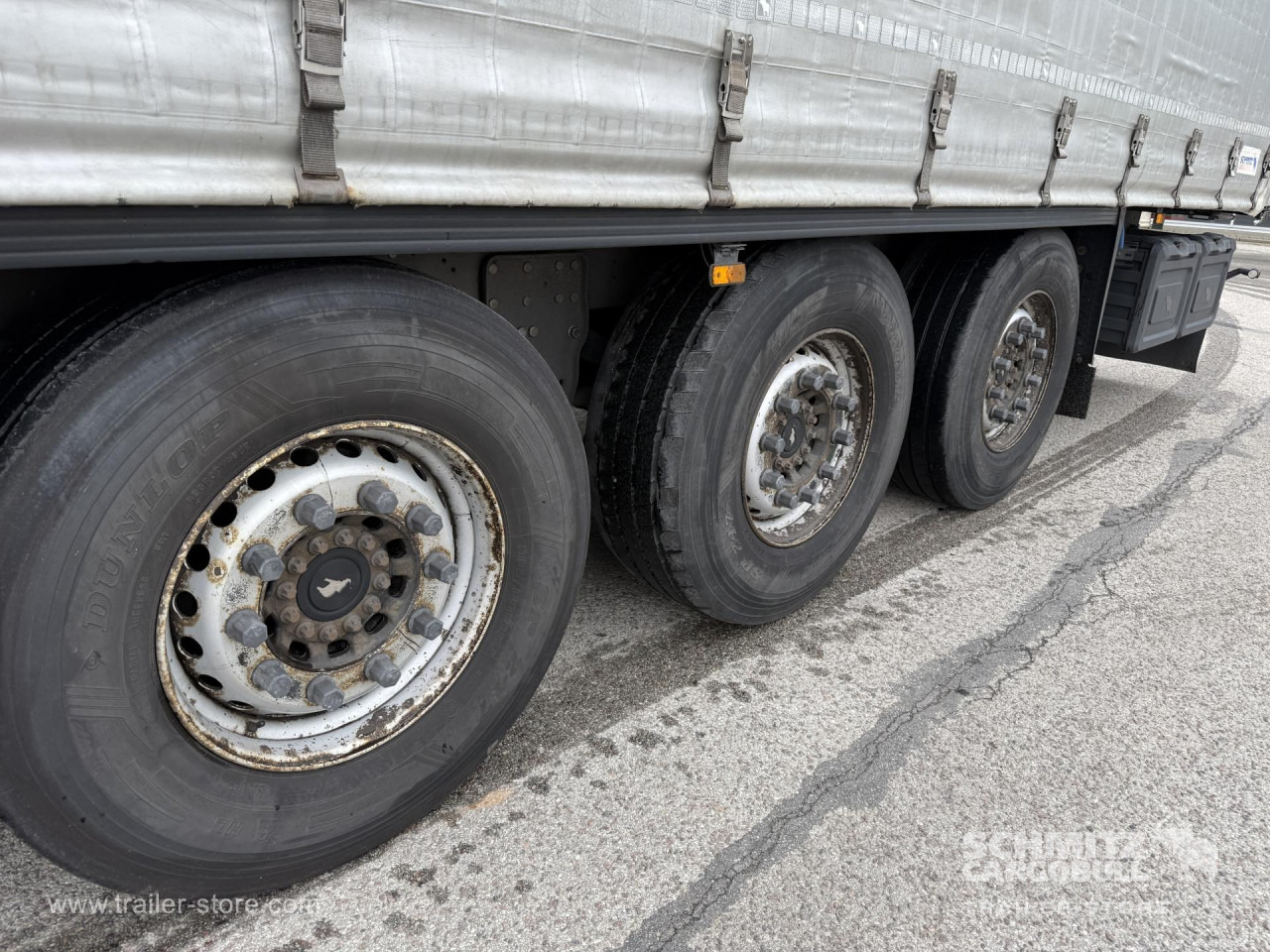 SCHMITZ Curtainsider Standard - Semi-trailer dengan terpal samping: gambar 5 SCHMITZ Curtainsider Standard - Semi-trailer dengan terpal samping: gambar 5