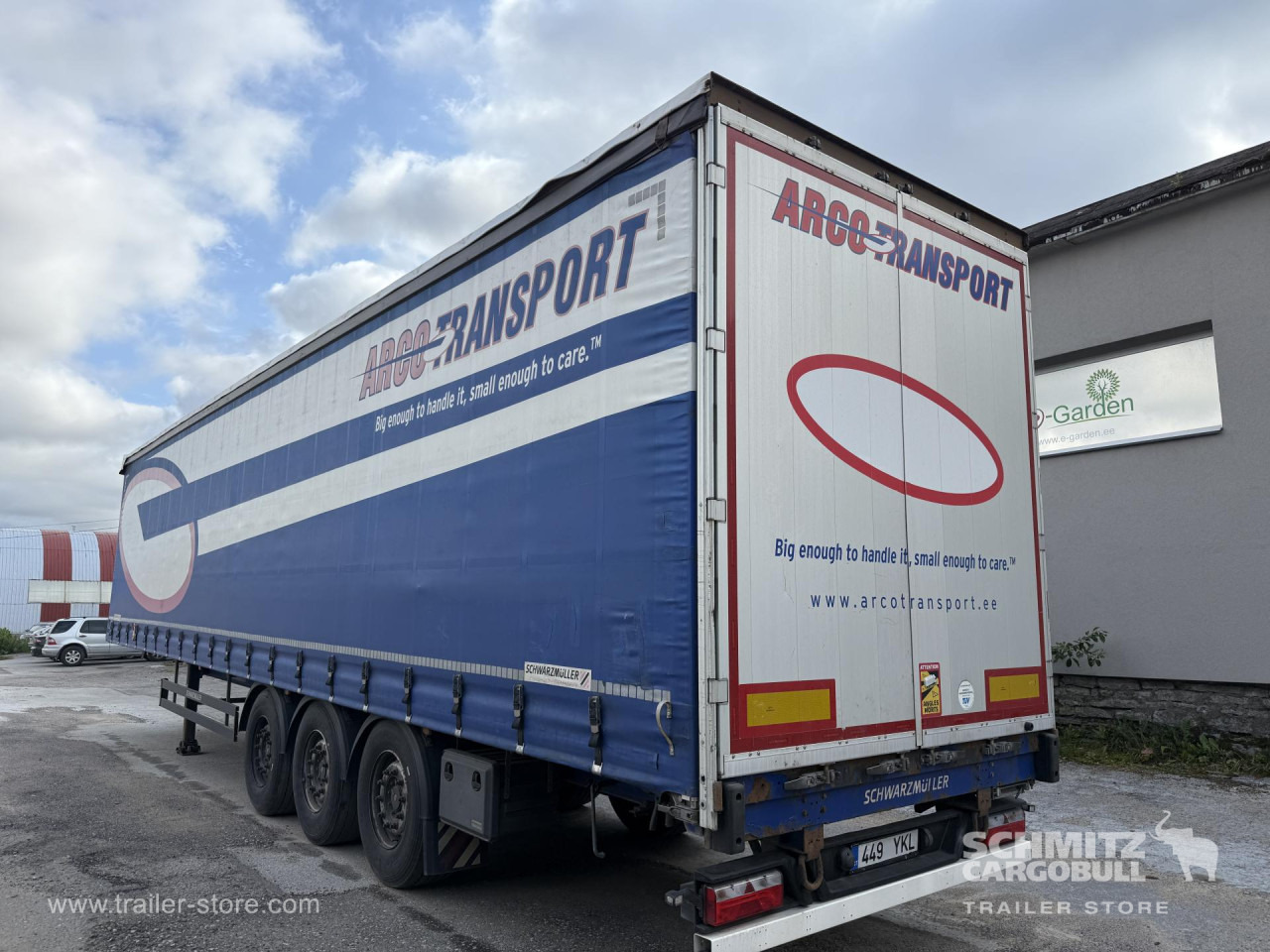SCHWARZMUELLER Curtainsider Standard - Semi-trailer dengan terpal samping: gambar 1 SCHWARZMUELLER Curtainsider Standard - Semi-trailer dengan terpal samping: gambar 1
