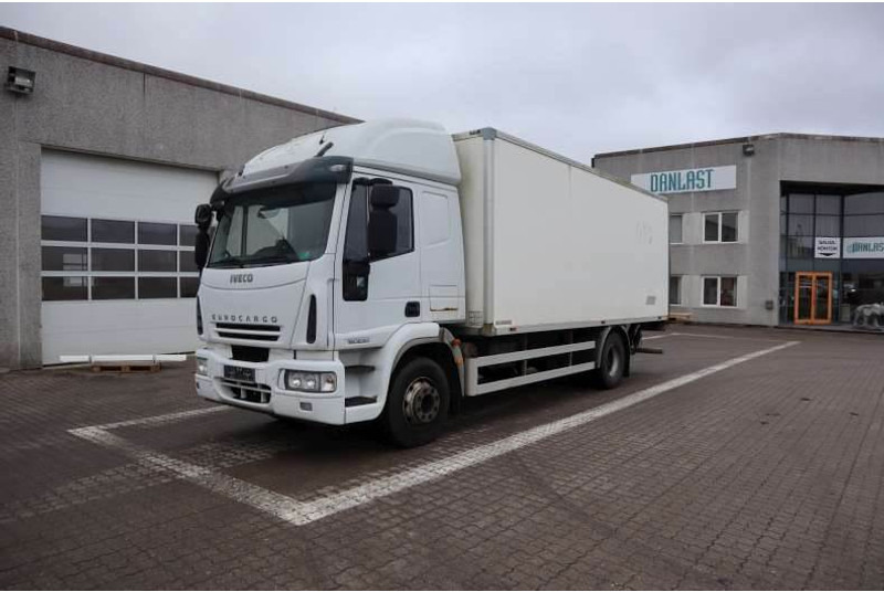 Iveco Eurocargo 4X2 Kasse-lift Afhentning - Truk box: gambar 1 Iveco Eurocargo 4X2 Kasse-lift Afhentning - Truk box: gambar 1