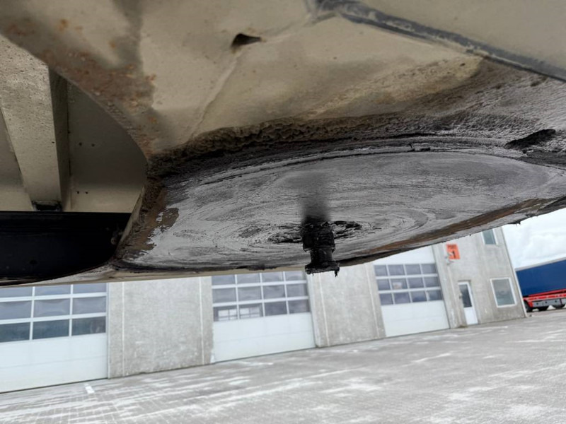 Semi-trailer jungkit KEL-BERG Tipper / Kipper / Tiptrailer: gambar 9 Semi-trailer jungkit KEL-BERG Tipper / Kipper / Tiptrailer: gambar 9