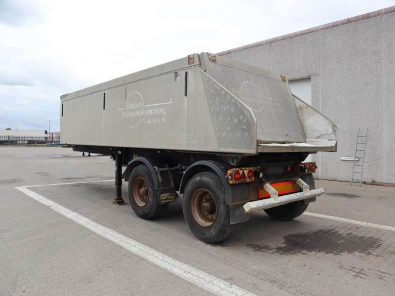 MTDK Tipper/Kipper/Tiptrailer 24 m³ - Semi-trailer jungkit: gambar 4 MTDK Tipper/Kipper/Tiptrailer 24 m³ - Semi-trailer jungkit: gambar 4
