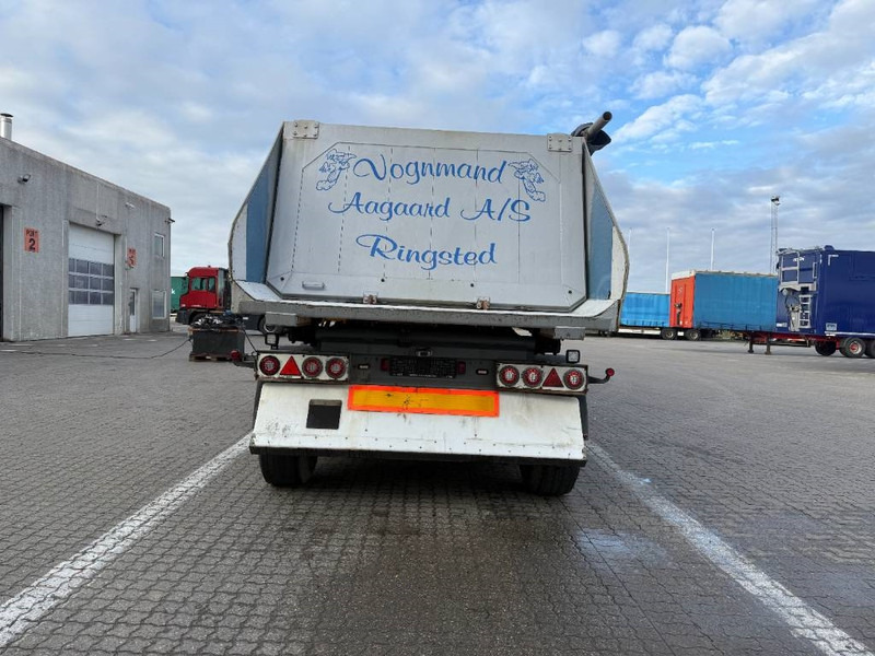 MTDK Tipper / Kipper / Tiptrailer - Semi-trailer jungkit: gambar 4 MTDK Tipper / Kipper / Tiptrailer - Semi-trailer jungkit: gambar 4