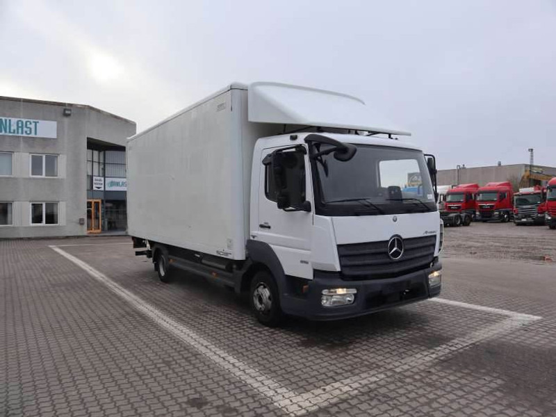 Mercedes-Benz Atego 816L EURO 6 - Truk box: gambar 2 Mercedes-Benz Atego 816L EURO 6 - Truk box: gambar 2
