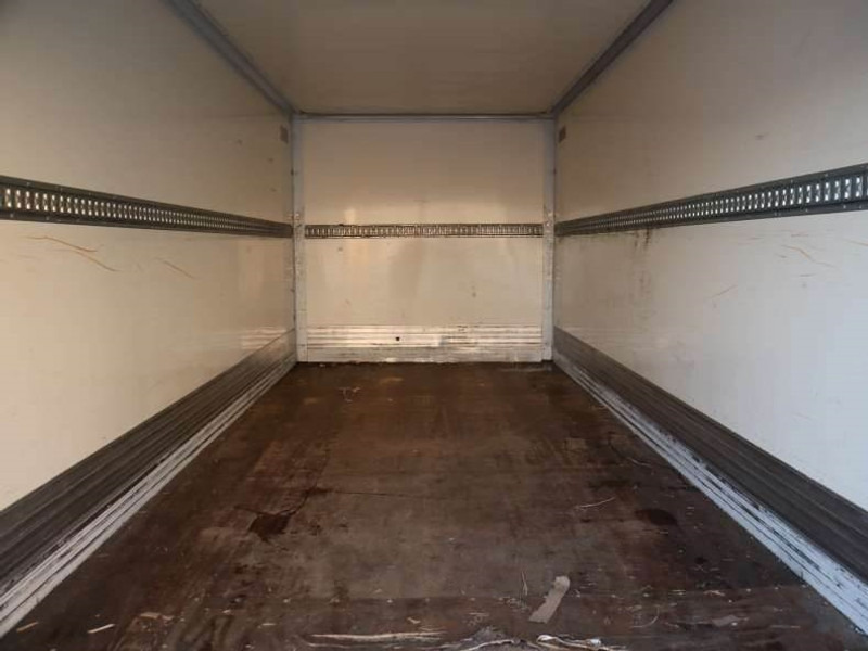 Mercedes-Benz Atego 816L EURO 6 - Truk box: gambar 5 Mercedes-Benz Atego 816L EURO 6 - Truk box: gambar 5