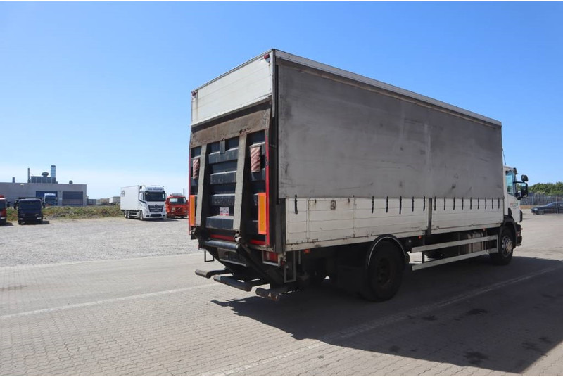 Scania P 94-230 Curtainsider/Plane/Gardin - Truk dengan terpal samping: gambar 3 Scania P 94-230 Curtainsider/Plane/Gardin - Truk dengan terpal samping: gambar 3