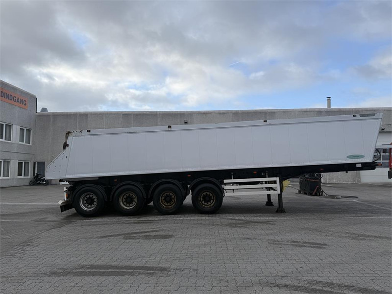 Trailerpartner 38 m³ - Semi-trailer jungkit: gambar 3 Trailerpartner 38 m³ - Semi-trailer jungkit: gambar 3