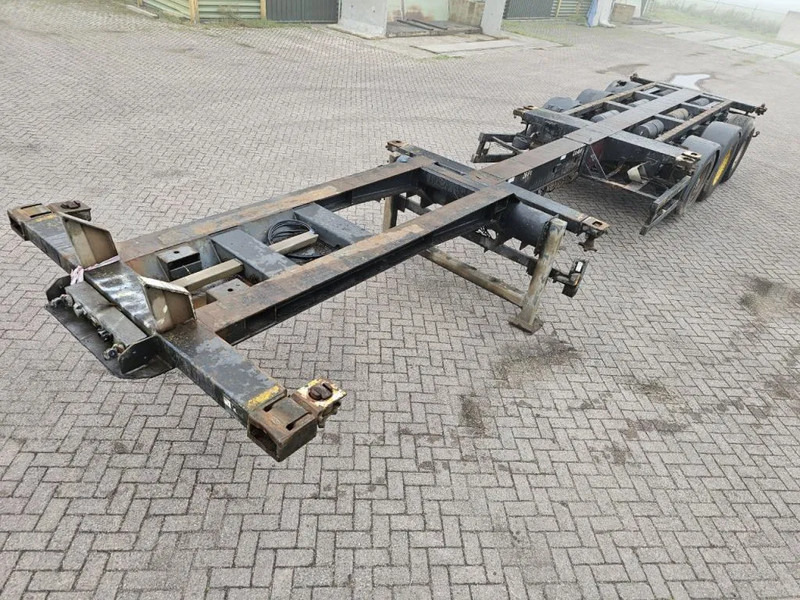 Broshuis MFCC Multi - Lifting axle - 2x20FT / 40FTHC / 45FTHC - Semi-trailer pengangkut mobil: gambar 1 Broshuis MFCC Multi - Lifting axle - 2x20FT / 40FTHC / 45FTHC - Semi-trailer pengangkut mobil: gambar 1