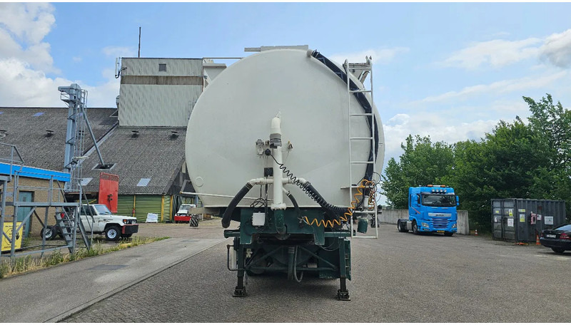 Lambrecht 85LK40 - Semi-trailer tangki: gambar 2 Lambrecht 85LK40 - Semi-trailer tangki: gambar 2