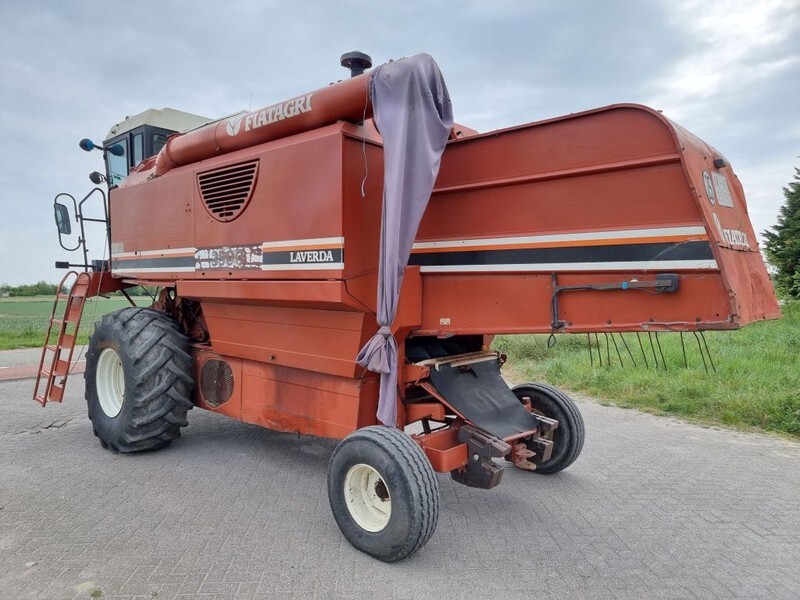 Pemanen gabungan Laverda 3500: gambar 7