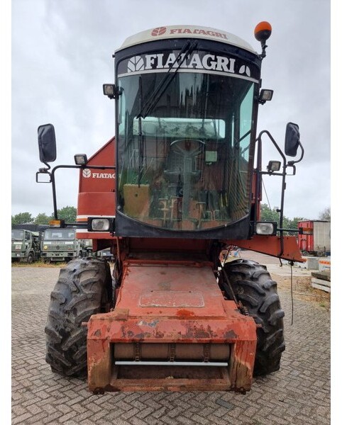 Laverda 3550 R - Pemanen gabungan: gambar 2 Laverda 3550 R - Pemanen gabungan: gambar 2