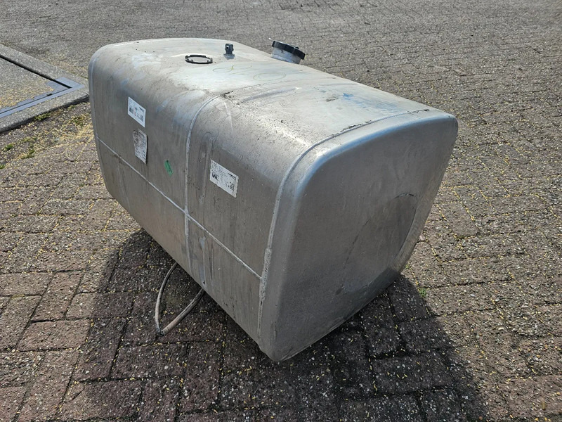 MAN Brandstoftank 375L - TGX/TGS onderdeelnr. 81.12201-6691 Magna steyr - Tangki bahan bakar untuk Truk: gambar 5 MAN Brandstoftank 375L - TGX/TGS onderdeelnr. 81.12201-6691 Magna steyr - Tangki bahan bakar untuk Truk: gambar 5