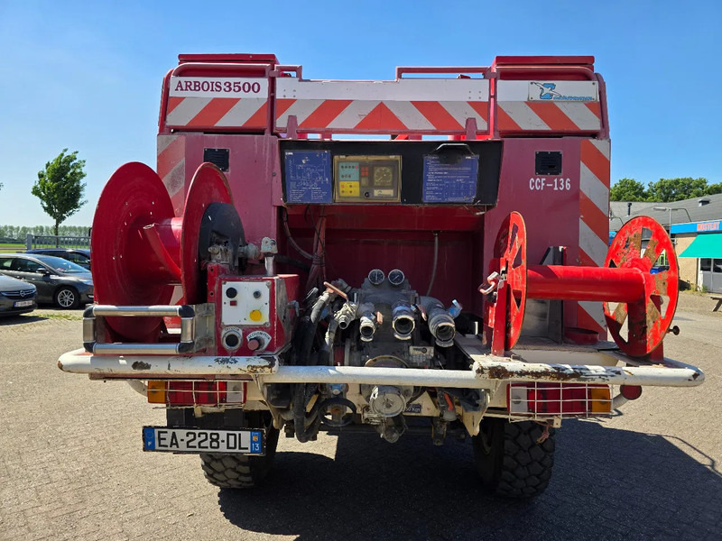 Truk pemadam kebakaran Renault Midliner 210 M210: gambar 6 Truk pemadam kebakaran Renault Midliner 210 M210: gambar 6