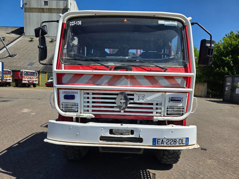 Renault Midliner 210 M210 - Truk pemadam kebakaran: gambar 2 Renault Midliner 210 M210 - Truk pemadam kebakaran: gambar 2