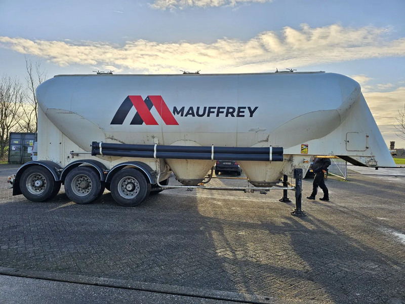 SPITZER SF2443PI - 43000L - Semi-trailer tangki: gambar 4 SPITZER SF2443PI - 43000L - Semi-trailer tangki: gambar 4