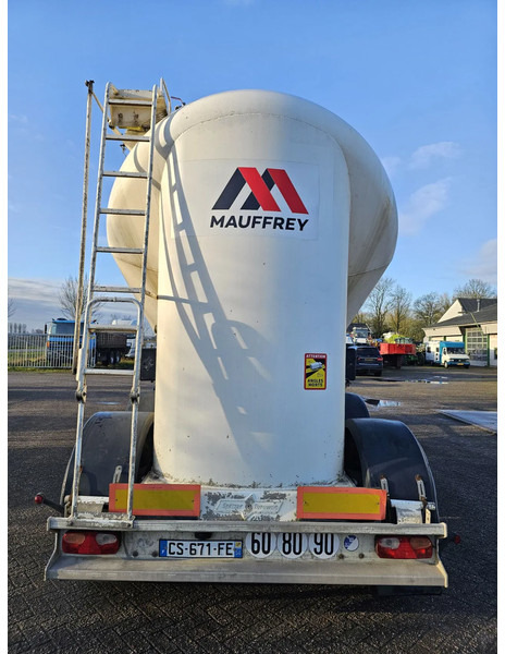 Semi-trailer tangki SPITZER SF2443PI - 43000L: gambar 6