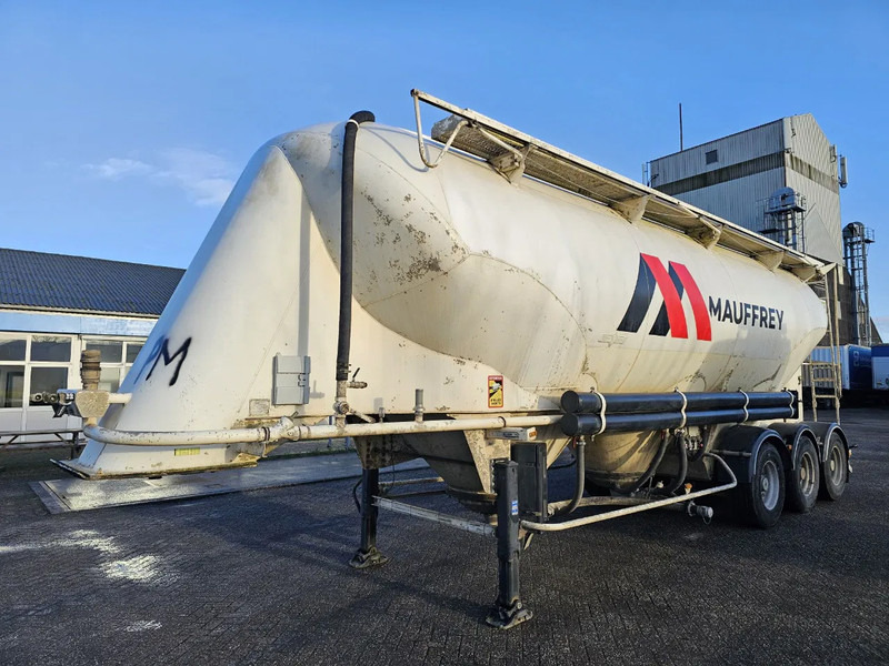 SPITZER SF2443PI - 43000L - Semi-trailer tangki: gambar 1 SPITZER SF2443PI - 43000L - Semi-trailer tangki: gambar 1